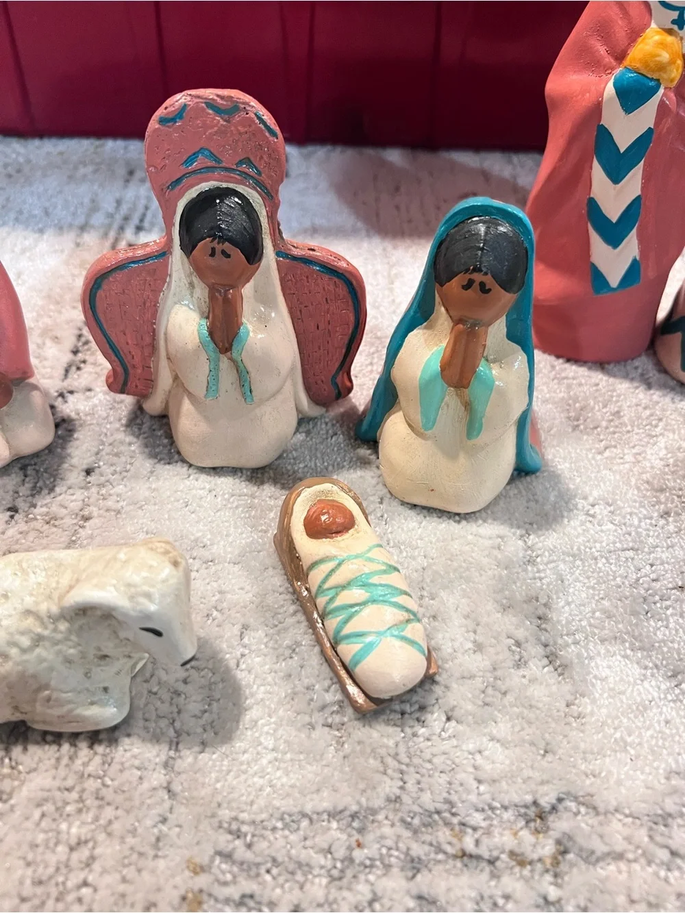 Pueblo Southwestern hand-painted nativity set made of plaster z99